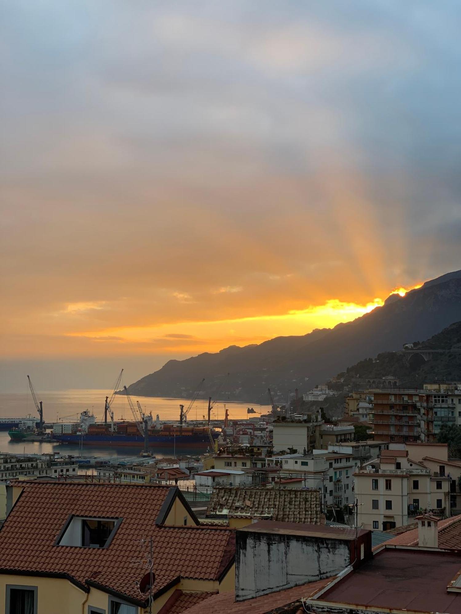 Residenza D'Artista Al Conservatorio Salerno Exterior foto