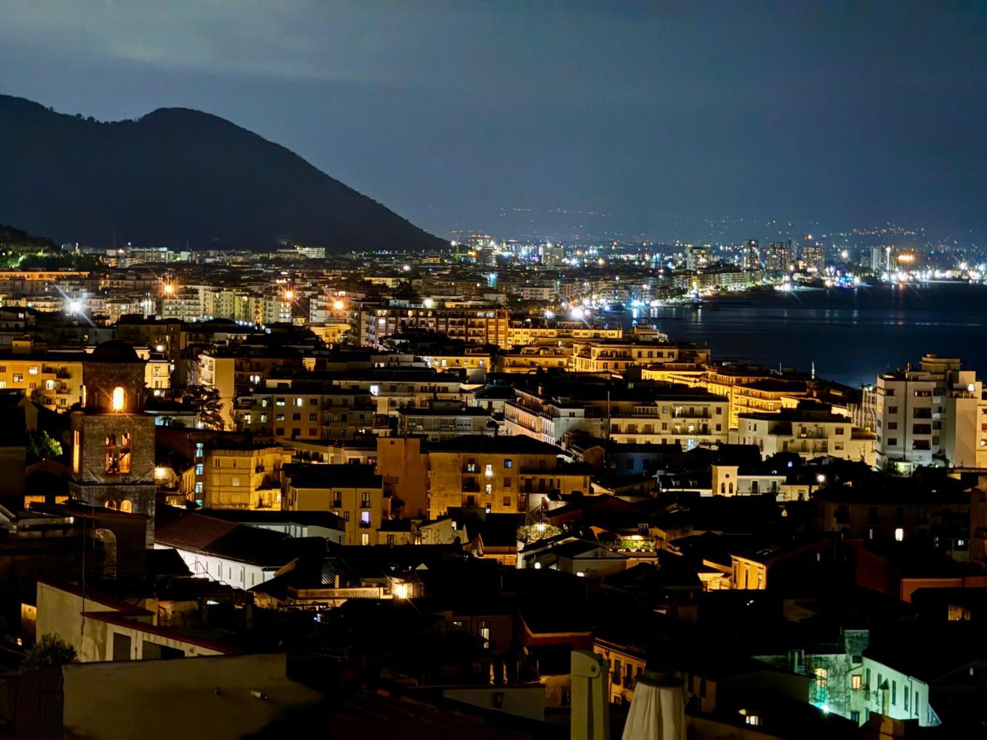Residenza D'Artista Al Conservatorio Salerno Exterior foto